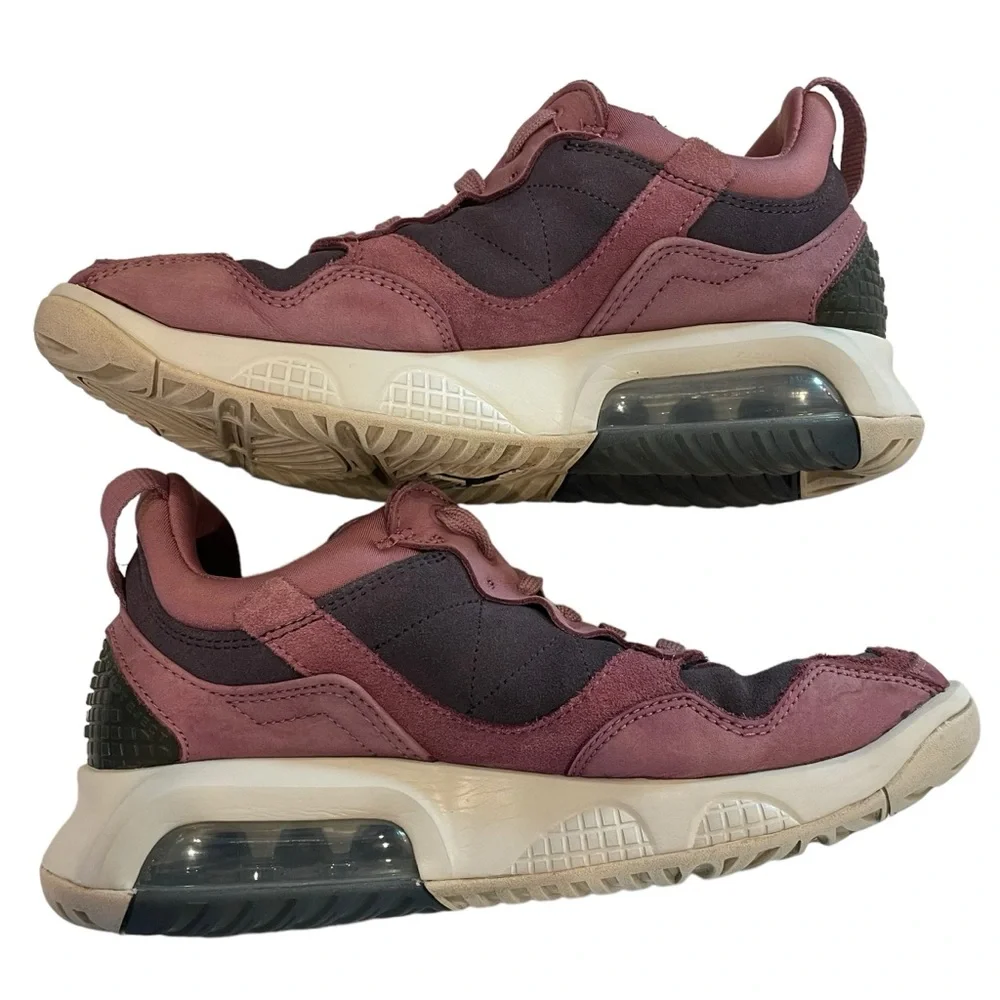 Woman’s Nike Air MA2 - Picture 7 of 16